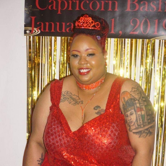 Meet your Posher, Tonya - Picture 1 of 1